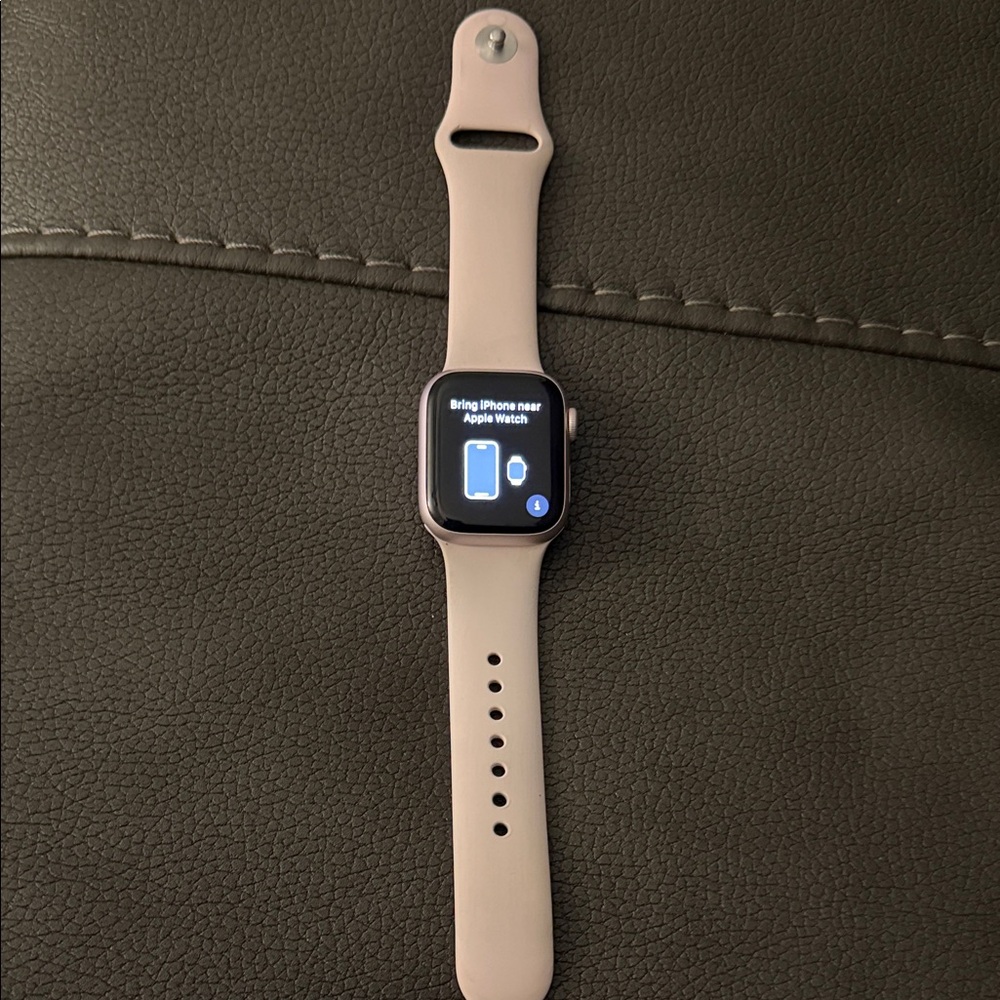 Apple Watch Series 9 GPS + Cellular 41mm